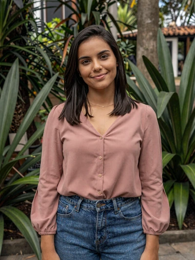 Thais, 25, a lovely Brazilian woman from Belo Horizonte seeking genuine connection