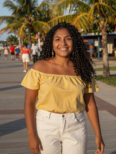 Keyla, 23, a gorgeous Garifuna Honduran woman from La Ceiba looking for love