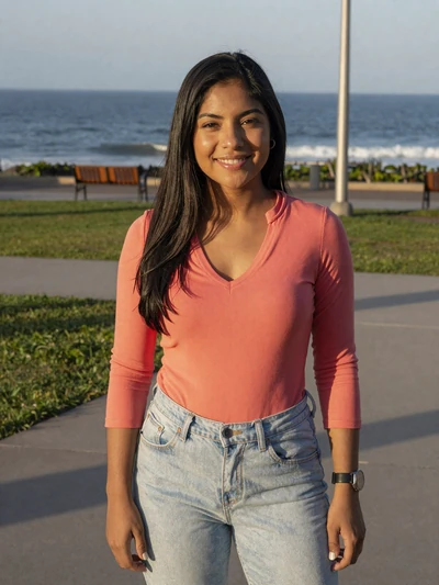 Milagros, 25, a beautiful Peruvian woman from Lima seeking love online