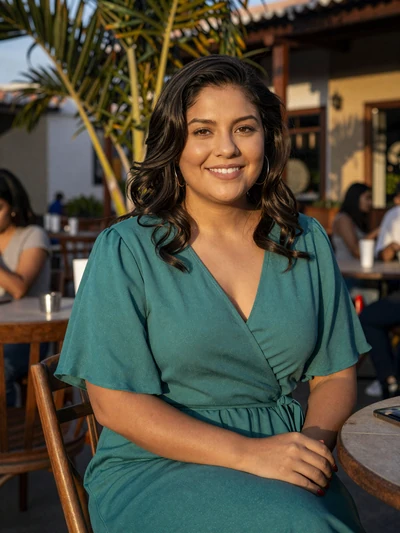 Natalia, 30, a stunning Bolivian woman from Santa Cruz open to international romance
